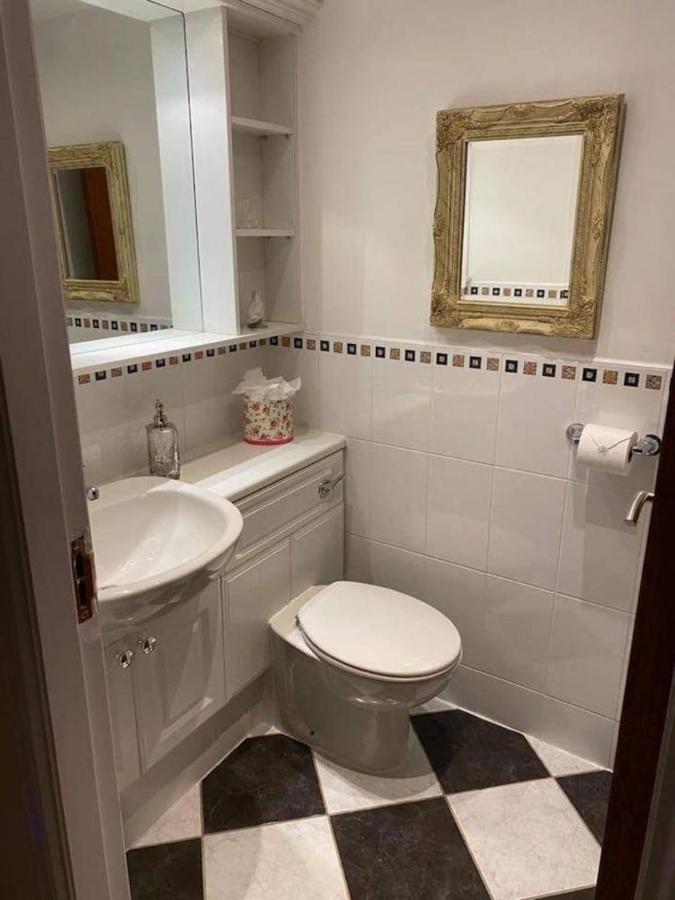 Lovely 1-Bed House In Stirling Luaran gambar
